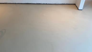small photos on the bottom