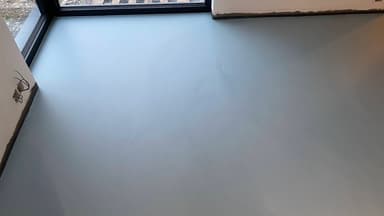 small photos on the bottom