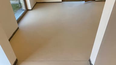 small photos on the bottom