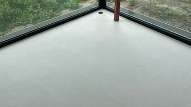 small photos on the bottom