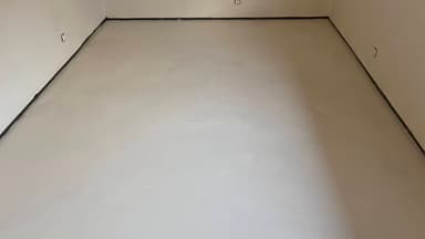 small photos on the bottom