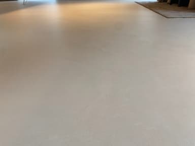 small photos on the bottom