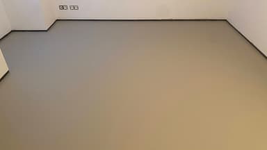 small photos on the bottom
