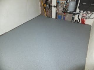 small photos on the bottom