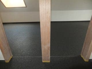 small photos on the bottom