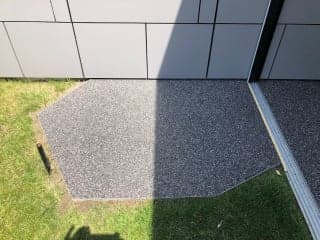 small photos on the bottom